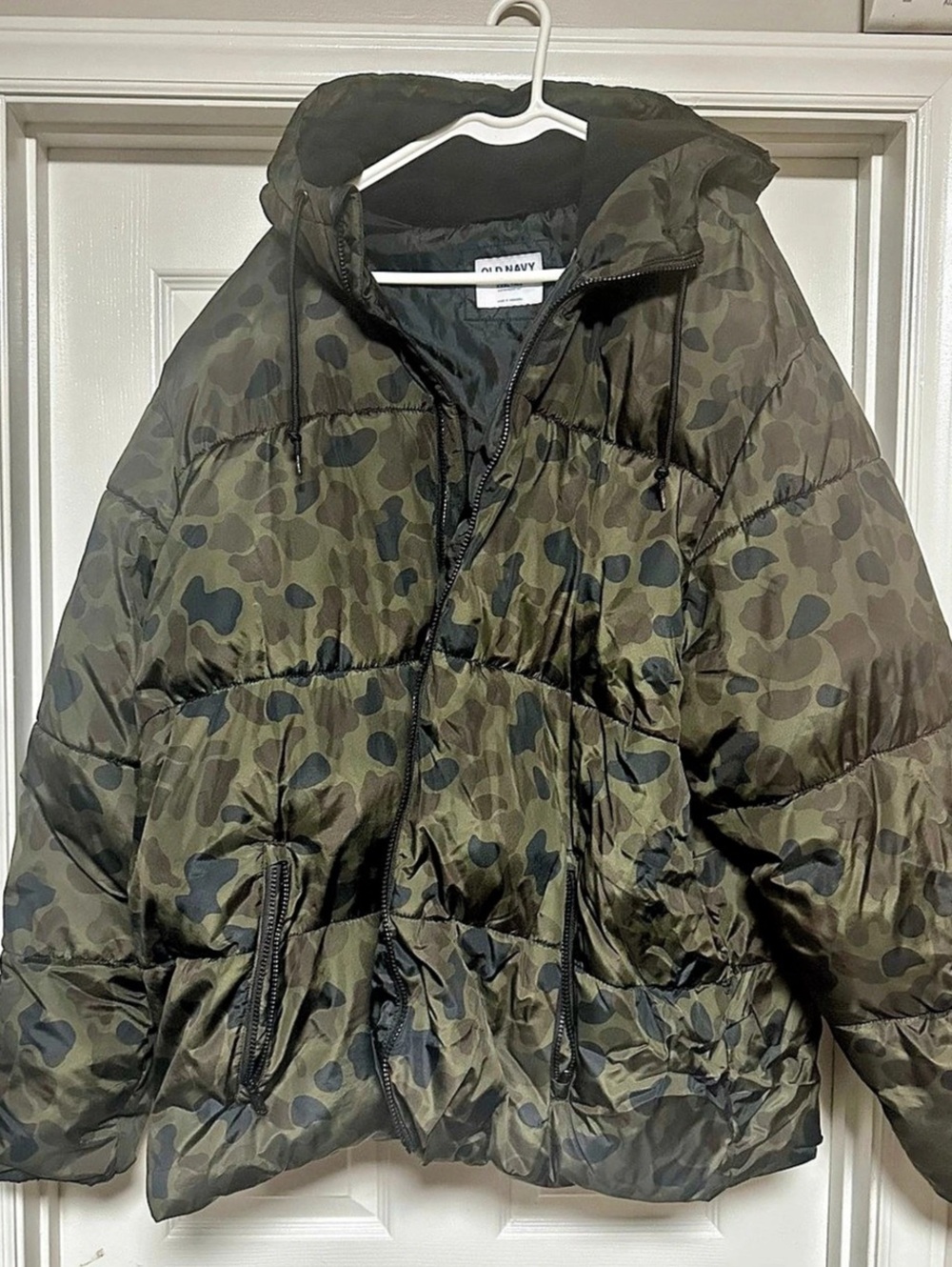 Camouflage Hooded Puffer Jacket